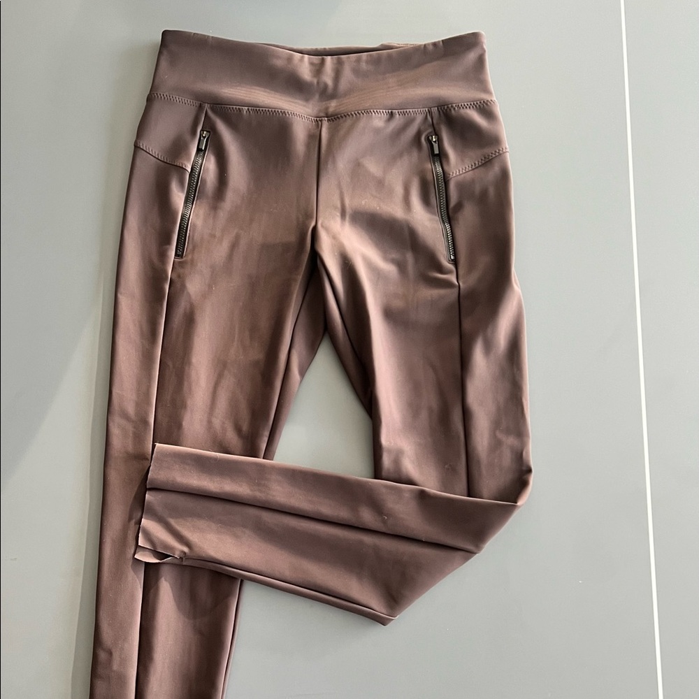 NWOT Athleta Stellar Tight Pant Espresso Dark Brown